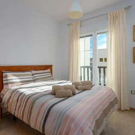 Arena Duquesa Appartement
